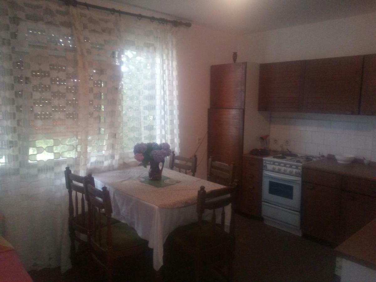 Apartman Retro Una بانيا لوكا المظهر الخارجي الصورة
